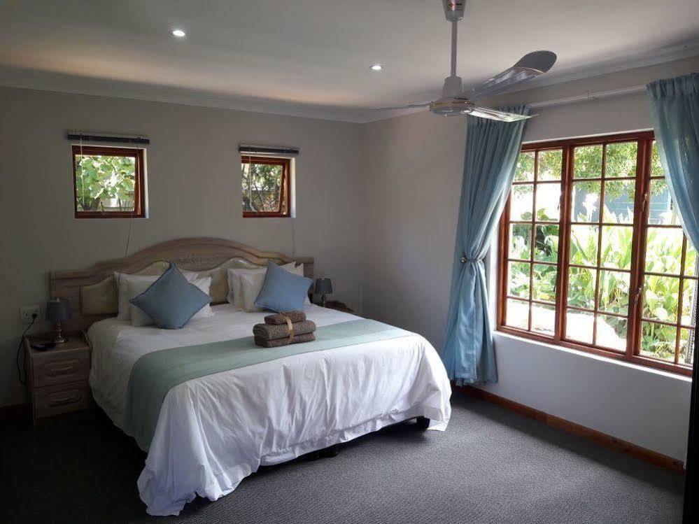 The Village Lodge Stormsrivier Exterior foto