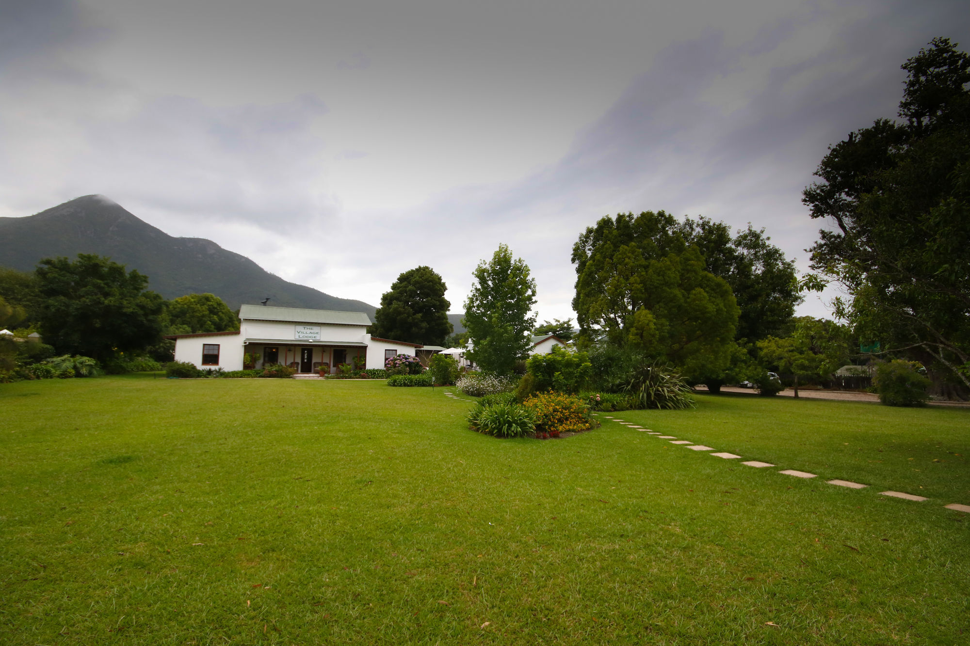 The Village Lodge Stormsrivier Exterior foto